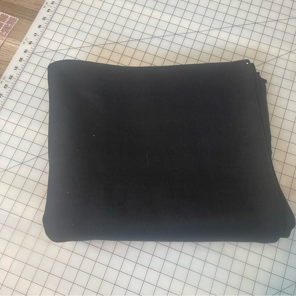Premium fleece - black